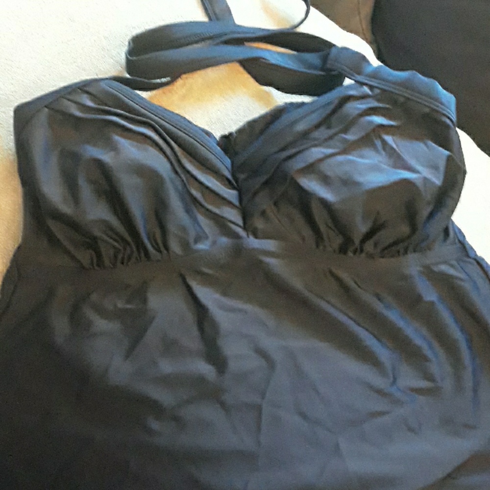 Bathing suit top